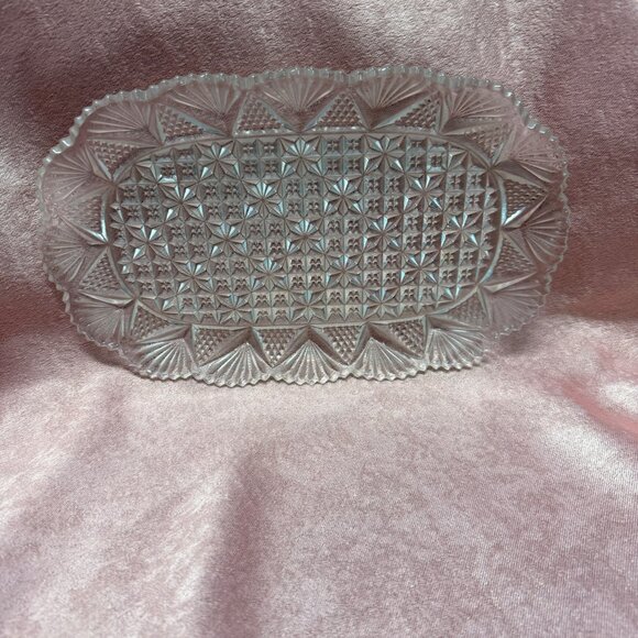 Vintage Relish Tray With Intricate Diamond & Fan Design - Picture 2 of 4